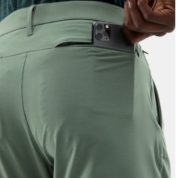 Fabletics Men’s The Only Pant - Picture 6 of 16